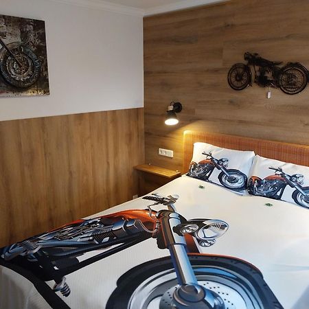 Landhotel Waldschloesschen Mit Gaststube Sohland an der Spree Exterior photo